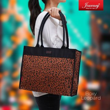 Boxy Leopard